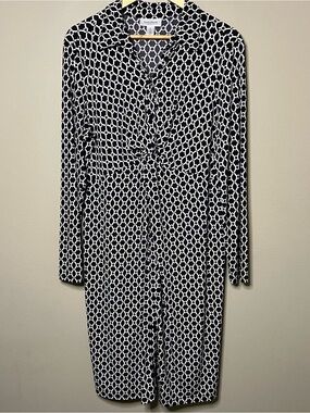 Motherhood Maternity Geometric Twist Front Dress XL Black White Long Sleeve